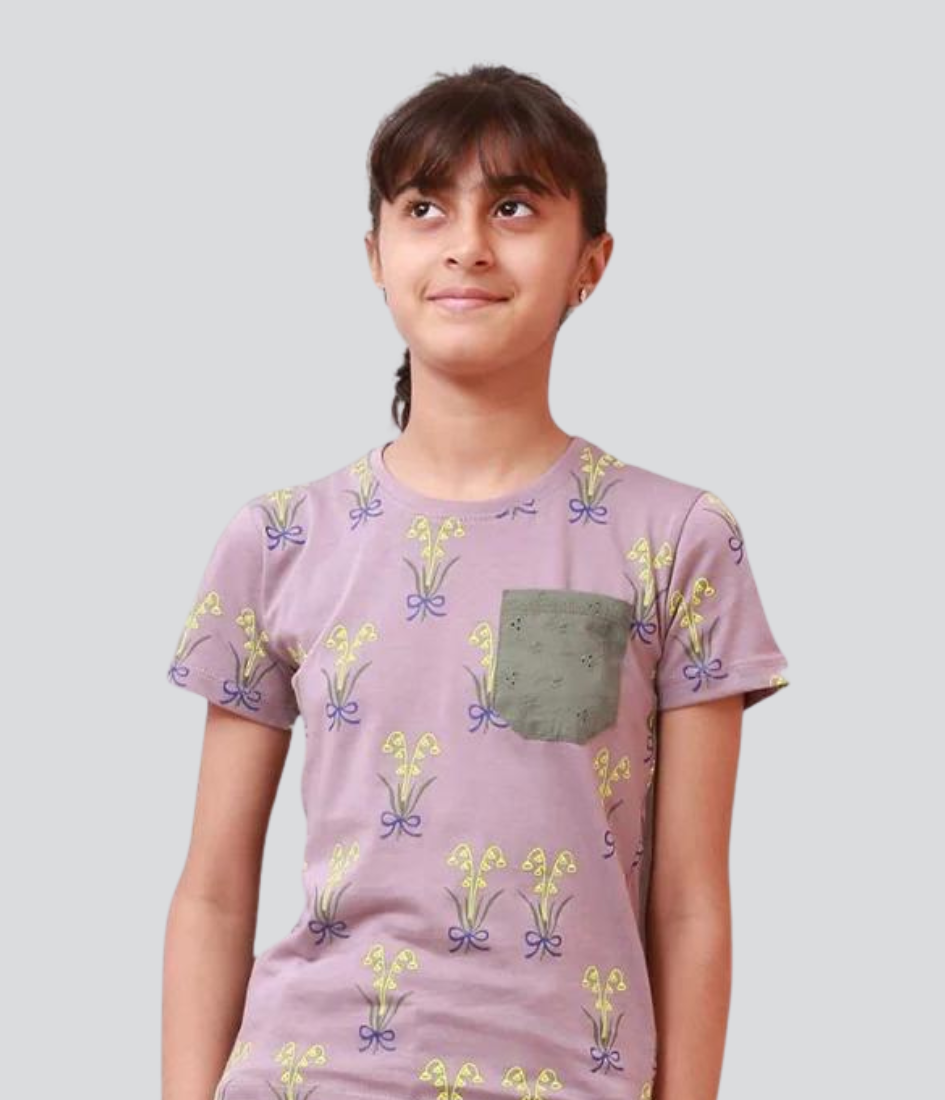New girl's printed design t-shirt with pocket