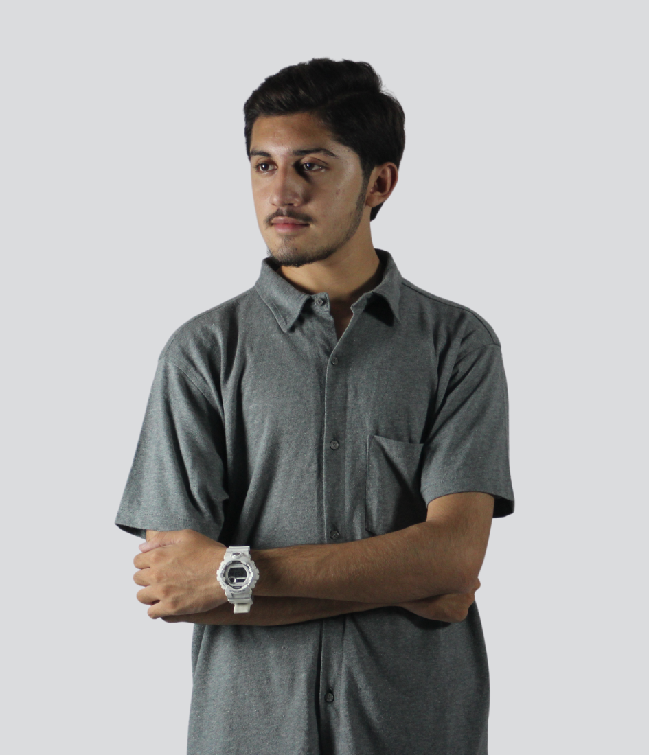 men's basic half sleeve collar t-shirt with pocket
