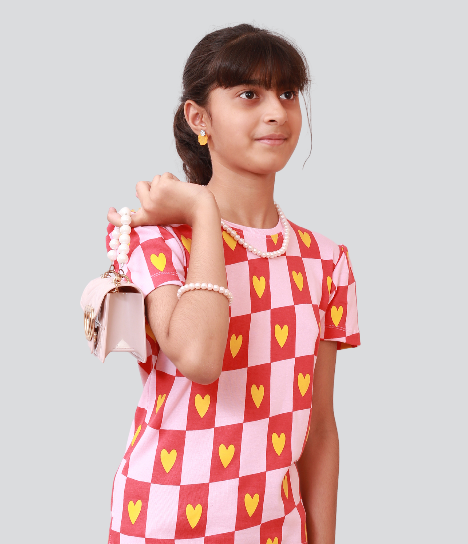 Pink color Heart design Printed Exclusive t-Shirt